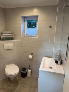 Ferienwohnung „De Peerstall“ mit Fahrrädern, Husum