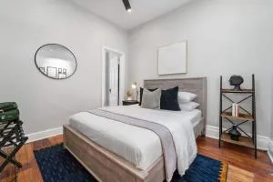 Newly Renovated 3BR Oasis - Steinway