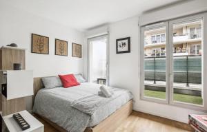 Appartements Studio Lumineux et confortable parking : photos des chambres