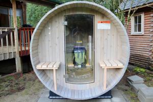 Riverfront Retreat Hot Tub Sauna Yard Gazebo and VIEWS