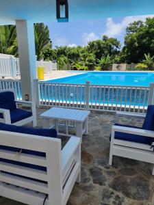 Luxury double room with kitchen, living room and close to the beach in Las Galeras