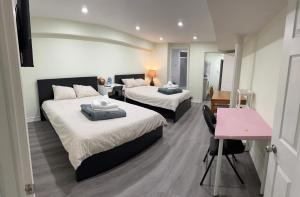 B01 cozy private room with bathroom