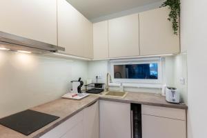 Lakeside Garden Apartment