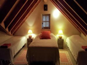 Maisons de vacances Mansion in Fargues with Pool near Bordeaux : photos des chambres