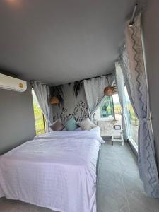 นาน้าหมูฟาร์มสเตย์ NanamooFarmStay