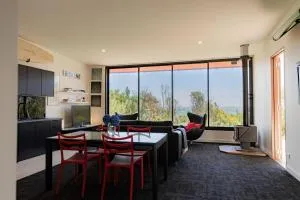 Waterfront Shack - Arcana - Bicheno