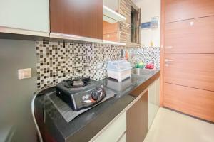 The Modern Studio Room at Beverly Dago Apartment By Travelio