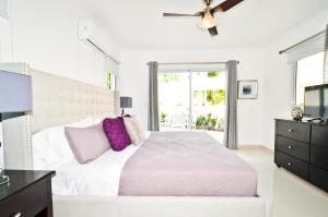 The Sanctuary @ Los Corales