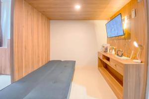 Studio at Transpark Juanda Bekasi Timur Apartment By Travelio