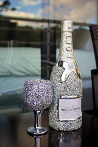 Premium Studio with Pool View