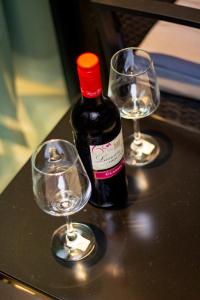 Premium Studio with Pool View