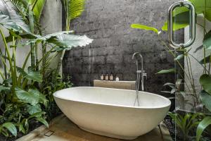 Villa Kemalasan by BaliSuperHost