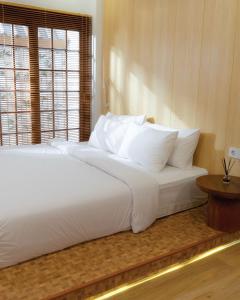 Lavana Villa by Raminten