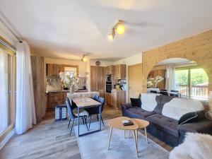 Appartements Appartement standing a Combloux avec balcon et parking - FR-1-560-156 : photos des chambres