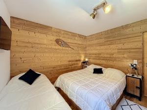 Appartements Appartement standing a Combloux avec balcon et parking - FR-1-560-156 : photos des chambres