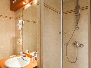 Hotel Kyriad Tours St Pierre des Corps Gare