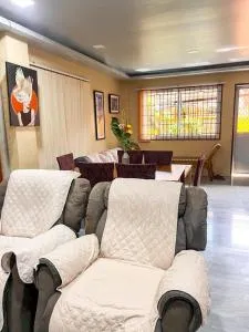 The Bailey's Inn - Tagbilaran