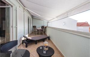 Amazing Apartment In Selce With Wifi