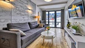 Triventi Mountain Residence by Royal Aparts