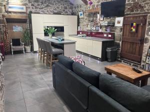 Anvil The Old Smithey