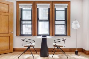 Midtown 1br w doorman nr Central Park NYC-848