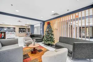 Radisson Hotel Schaumburg - 霍夫曼庄园