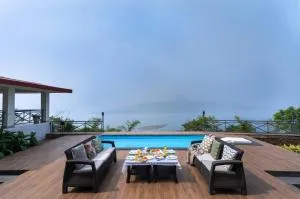 SaffronStays Blue Infinitum Lakeview, Pawna - Mulshi