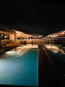 French love, Menlyn Maine - Witbank