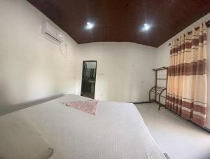 Iwaree Guest house