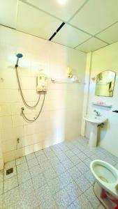 Hill Side Patong Hotel