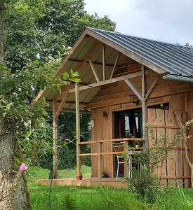 Maisons de vacances Le Chat qui peche, maisonnette en bois, Les Kabanes en Kreiz Breizh : photos des chambres