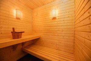 Panorama Wellness Lodge jacuzzi sauna and sunshower 2 persons copy