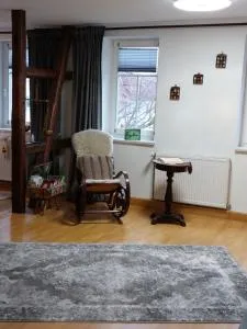 Ferienwohnungen Janine EG und Angelina OG - Rottleben