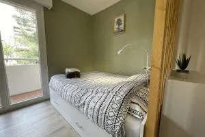 Studio Cosy - Balcon - Wifi - Free parking - 弗勒里