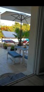 Maisons de vacances F1 Moderne avec Piscine privee et Vue sur le Garlaban : photos des chambres