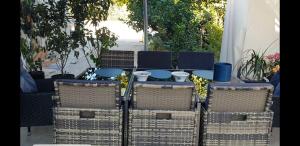 Maisons de vacances F1 Moderne avec Piscine privee et Vue sur le Garlaban : photos des chambres