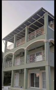 Loukas House - Dafnáta