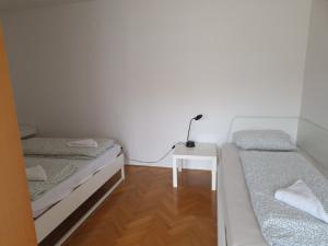 Heart of Ljubljana with free parking