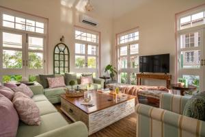 LohonoStays Aurelia Villa C