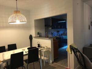 Entre o Mar e Lisboa