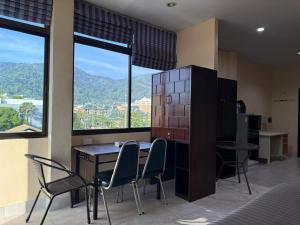 Happy Holidays Patong