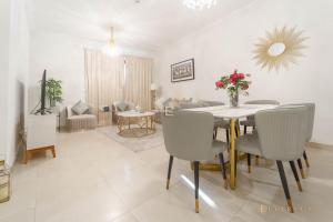 Everluxe Lovely 1 Bedroom Apartment In Qamar 3