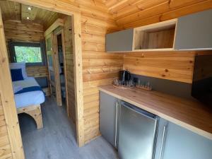 Hotels Camping Les Pres du Roi : photos des chambres