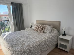Piso Nuevo Primera Línea a Pie de Playa