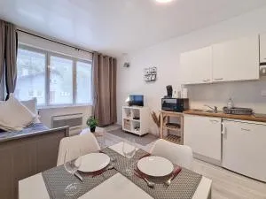 Budget studio proche lac - 塞夫里耶