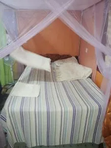 Tranquil home near the beach - Gede