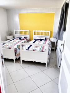 Maison charmante à Trédaniel avec jardin et terrasse