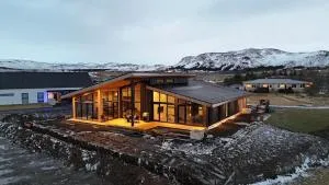 Bright & spacious family villa on the south coast - Þorlákshöfn