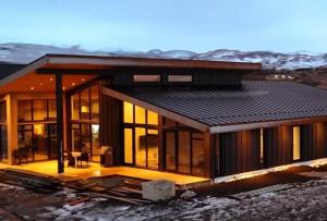 Bright & spacious family villa on the south coast