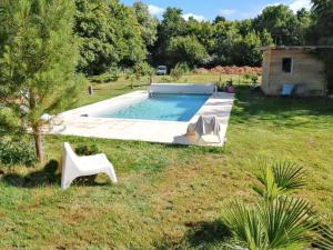 Villa élégante à Château-la-Vallière avec piscine privée